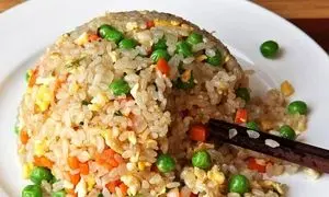 دستور پخت برنج ترد با سبزیجات؛ لذیذ و دلچسب