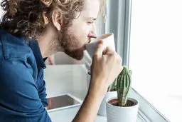 آب بنوشید تا استرس‌تان کمتر شود