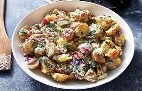 طرز تهیه سالاد سیب‌زمینی اتریشی + ترفندهای جدید