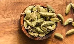 گیاه معطر پرخاصیتی که به درمان بسیاری از بیماری‌ها کمک می‌کند