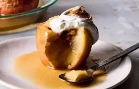 روش تهیه توفاحیجه؛ دسری لطیف با عطر سیب و دارچین از کشور بوسنی هرزگوین