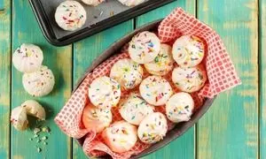 طرز تهیه شیرینی پفکی مخصوص عید نوروز