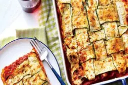 دستور تهیه لازانیا کدو سبز رژیمی و خوشمزه