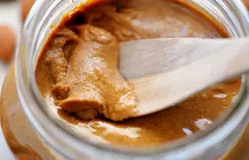 ارزش غذایی کره بادام درختی: آیا این محصول واقعاً سالم است؟