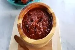 سس کباب؛ چاشنی مزه دار کردن کباب و استیک