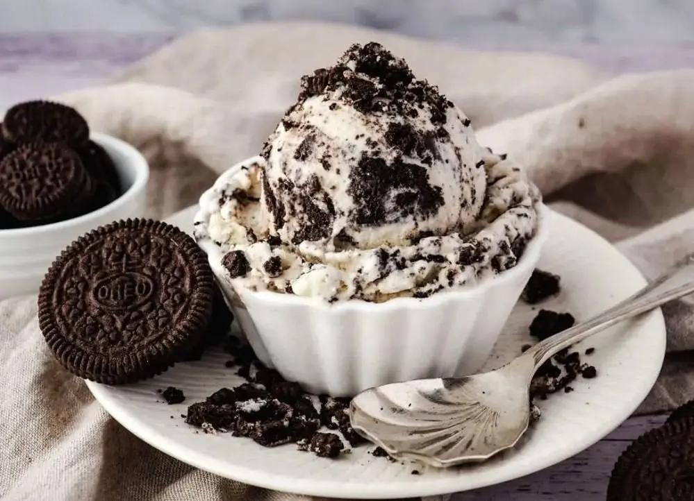 طرز تهیه بستنی اورئو در منزل