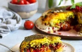 طرز تهیه ته‌چین آلو اسفناج | راز خوشمزه و خوشرنگ شدن ته چین لو رفت!