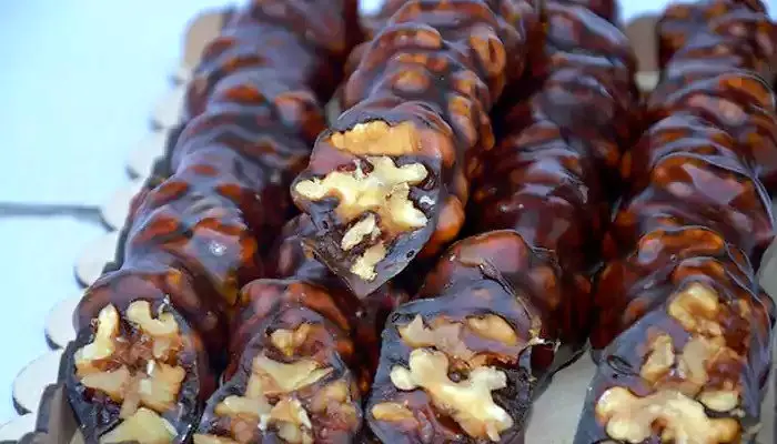 باسلوق با شیره انگور؛ یک شیرینی سنتی با طعمی فوق العاده