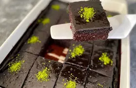  طرز تهیه کیک خیس شکلاتی، عصرانه‌ای جذاب و خوشمزه