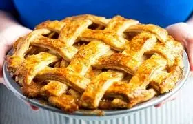 تهیه کیک پای سیب و دارچین بدون فر به روش قنادی های مشهور 