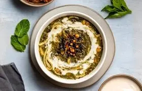 آش رشته؛ غذایی کامل برای سفره های زمستانی