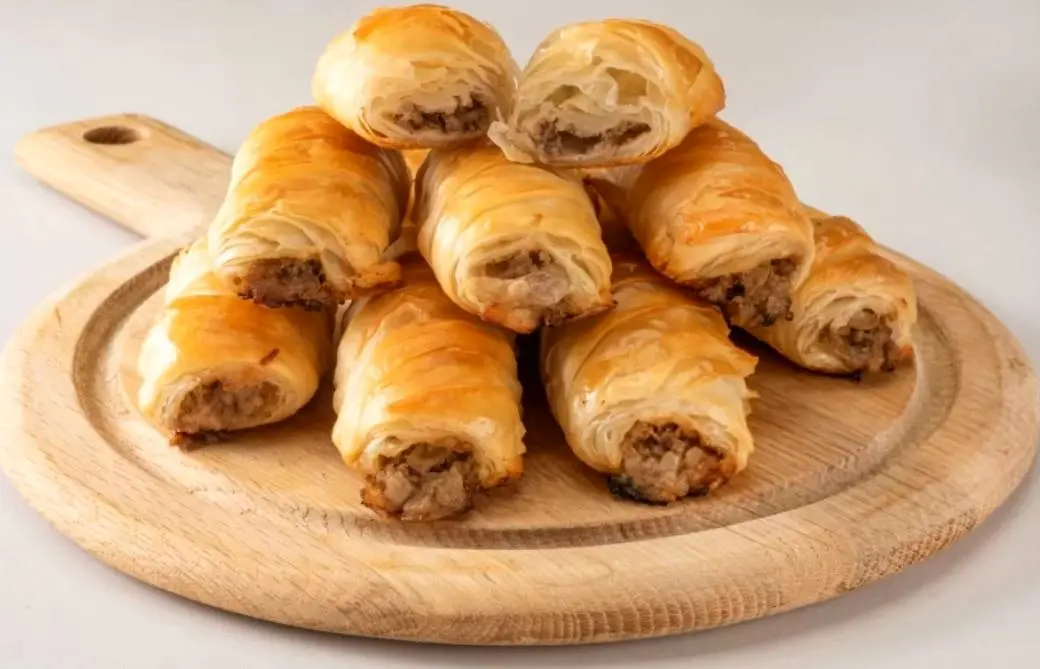 طرز پخت بورک سوسیس برای مهمانی و دورهمی