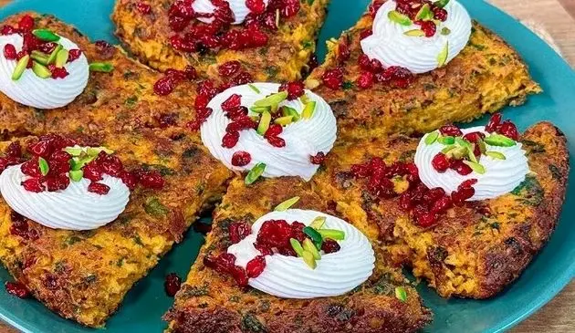 کوکو هویج زعفرانی ؛ پیش غذایی فوری سبک و خوش طعم