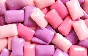 آیا جویدن مداوم آدامس کار بدی است؟ ؛ فواید و ضررهای آدامس جویدن