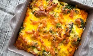 طرز تهیه کاسرول بروکلی و پنیر