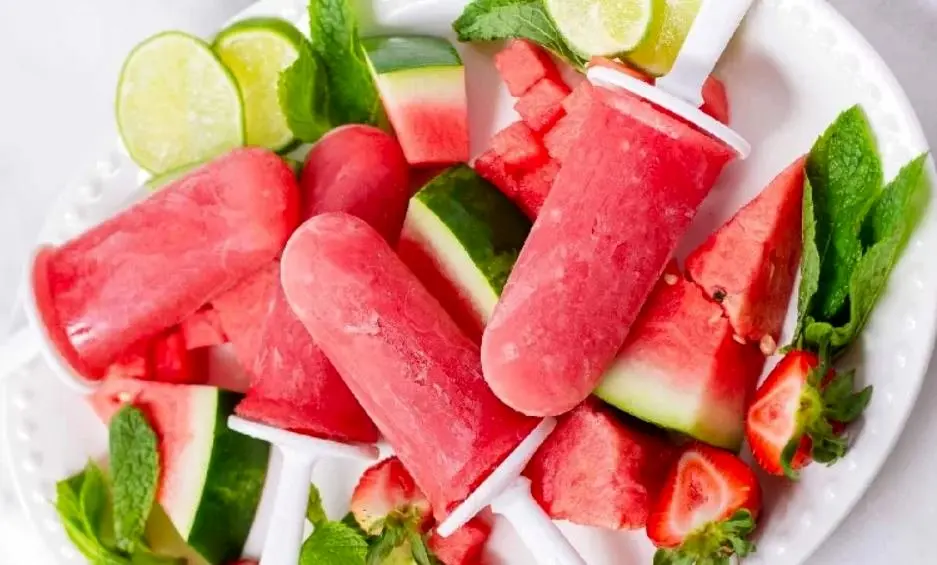 یخمک هندوانه؛ یک دسر خوشمزه برای کودکان در تابستان