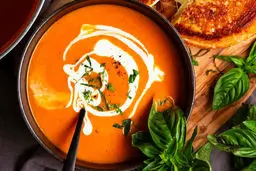 چطور سوپ گوجه فرنگی درست کنیم؟