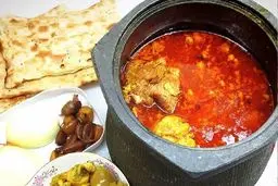 طرز تهیه آبگوشت سنتی و قهوه خانه ای اصیل دو پیازه