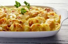 پاپاس سیب زمینی با سس قارچ؛ یک پیش‌غذای مدرن برای دورهمی ها