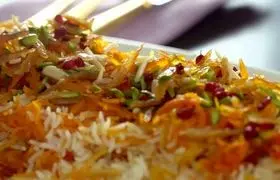 طرز تهیه شیرین پلو با مرغ؛ طعمی که زیر دندان می‌ماند