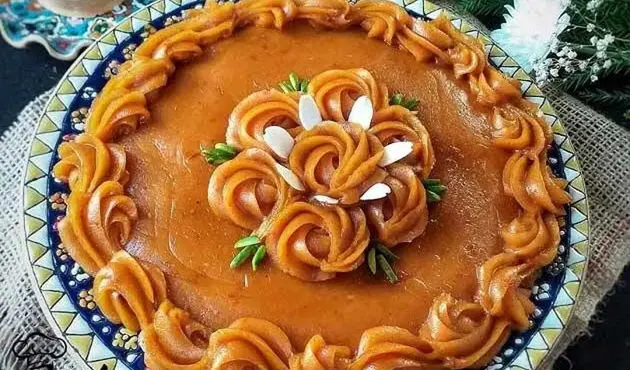 طرز تهیه حلوای سوهان؛ حلوای لطیف و خوشمزه برای افطار