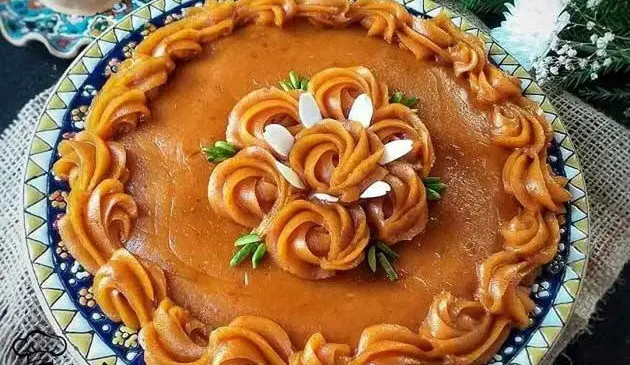 طرز تهیه حلوای سوهان؛ حلوای لطیف و خوشمزه برای افطار