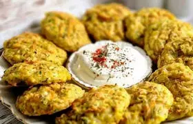 طرز تهیه هش گرین؛ کوکو سبزیجات رژیمی بدون تخم مرغ