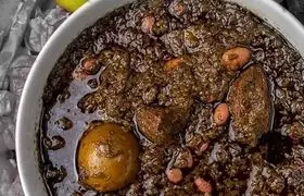 قورمه‌سبزی؛ اصیل ترین طعم ایرانی، خورشتی که هیچ وقت از مد نمیفتد