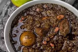 قورمه‌سبزی؛ اصیل ترین طعم ایرانی، خورشتی که هیچ وقت از مد نمیفتد