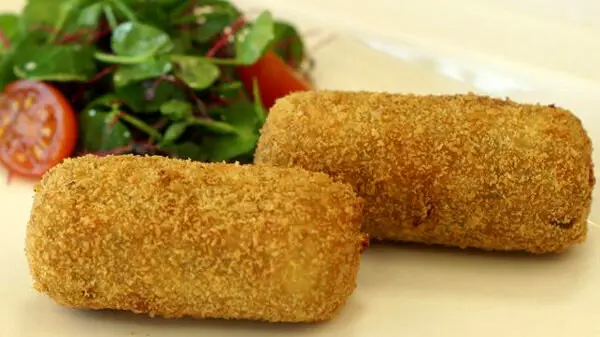 طرز تهیه سوسیس سوخاری به روش فست فودی