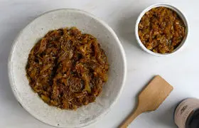 طرز تهیه پیاز کاراملی به سبک آشپزهای حرفه‌ای